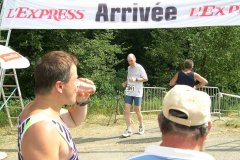 tab2003_00087