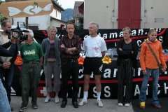 tab2005_00127