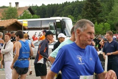 tab2009_00245