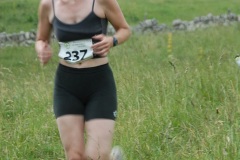tab2010_00122