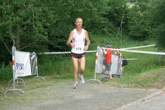 tab2010_00165