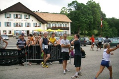 tab2010_00204
