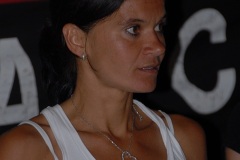 tab2010_00223